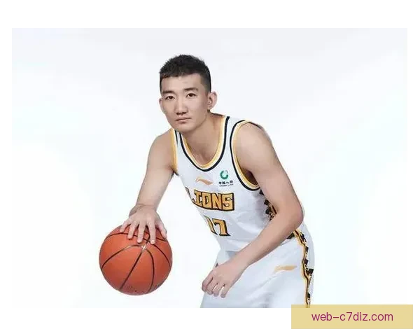 孙铭徽两月后复出 助力冲击总冠军